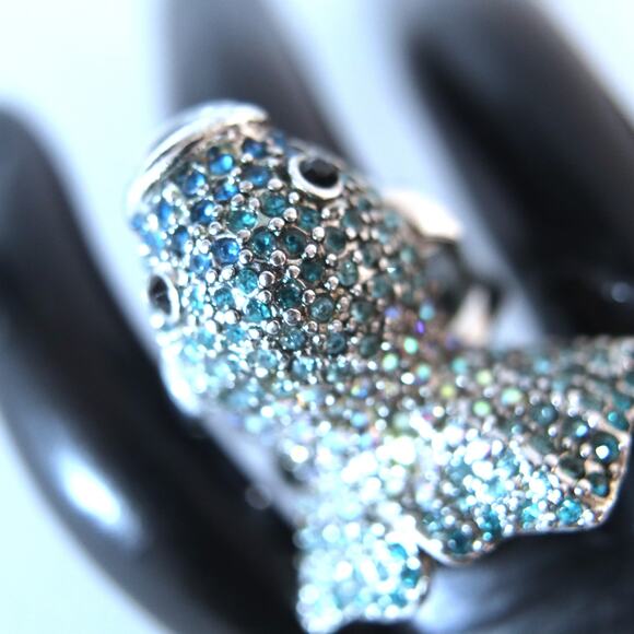 Pave Fish Ring Blue Black AB Stones - Picture 3 of 8